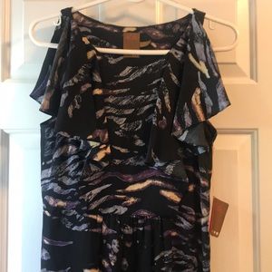 Very pretty cocktail dress with loose frill front